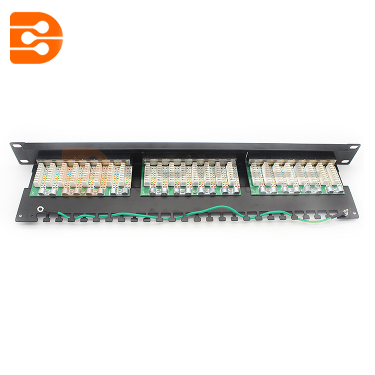 24 Port Cat5e FTP Shielded CCS 20/20 Right Angled Patch Panel